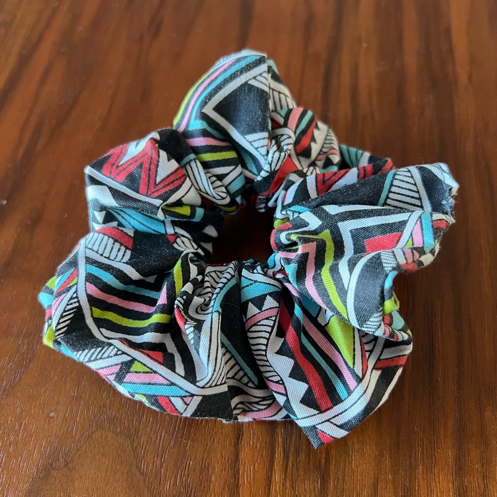 Geometric Scrunchie